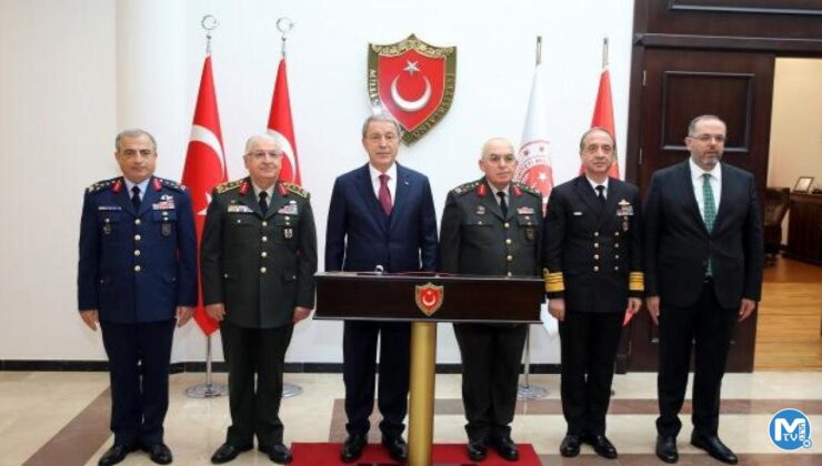 Bakan Akar ve komutanlar MSÜ’de değerlendirme toplantısına katıldı