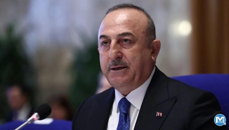Bakan Çavuşoğlu’ndan Kur’an yakma izni veren İsveç’e sert tepki!