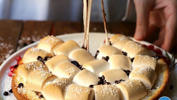 Çikolata Ve Marshmallow İle Tatlı Kaçamak Keki