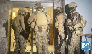DEAŞ’ın kasasına şafak baskını: Kapıları koçbaşlarıyla kırılan evdeki iki kişi gözaltında