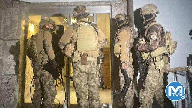 DEAŞ’ın kasasına şafak baskını: Kapıları koçbaşlarıyla kırılan evdeki iki kişi gözaltında