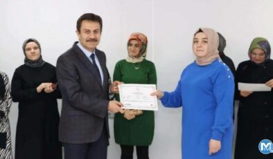 Emine Erdoğan başlatmıştı, ‘Aile Okulu Projesi’nde ilk belgeler verildi