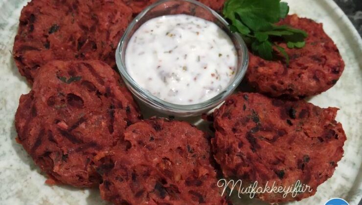 Fırında Pancarlı Falafel Köftesi