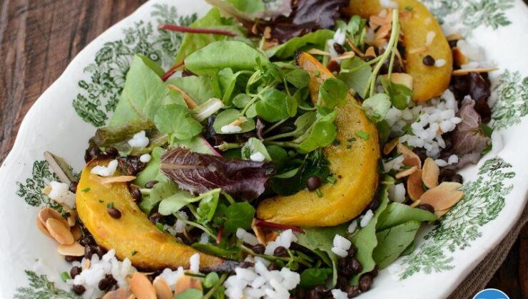 Fırınlanmış Balkabağı Ve Bademli Pirinç Salatası