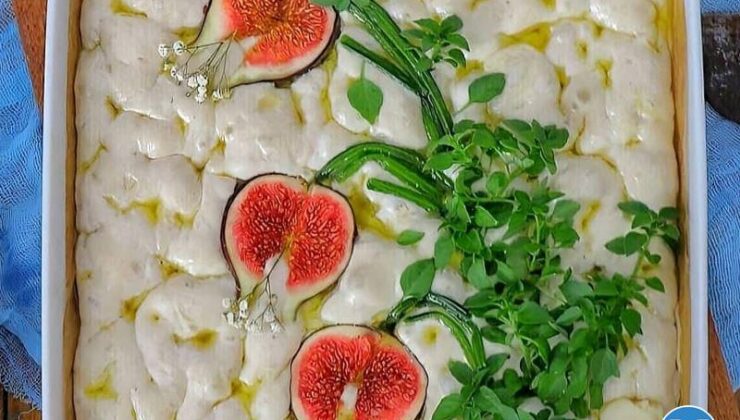 İncirli Keçi Peynirli Focaccia