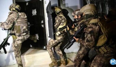 İstanbul’da FETÖ’nün tepesine çöküldü! Aktif görevdeydiler…