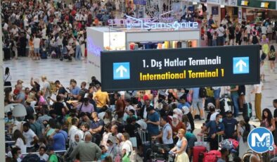 Pandemide dışarı çıkamayan yaşlı turistler, tatil için Türkiye’ye akın ediyor