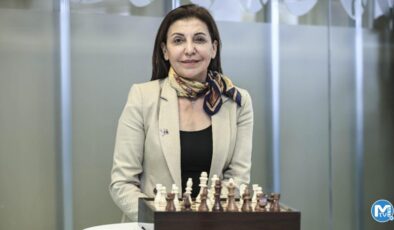 Satrançta tarihi hedef