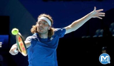 Tsitsipas ve Medvedev 3. tura yükseldi