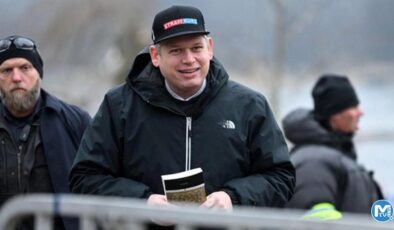 Türk Büyükelçiliği önünde Kur’an-ı Kerim yakmıştı… Provokatörün mesajları deşifre oldu