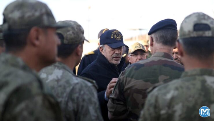 Bakan Akar: Depremlerde 100 silah arkadaşımızı kaybettik