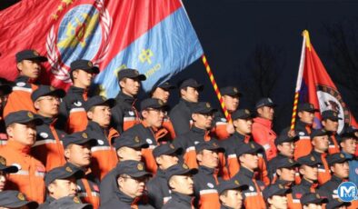 Çinli kurtarma ekiplerini Pekin’de Türk büyükelçi karşıladı