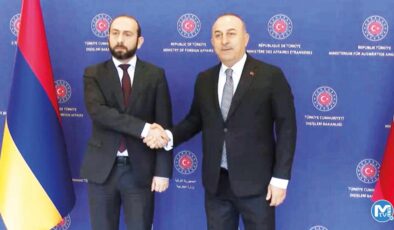 Deprem diplomasisi acıyı paylaştılar