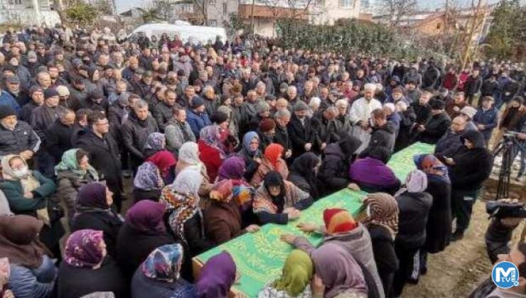 Depremde enkazda kalan 3’ü çocuk 6 kişi, Ordu’da toprağa verildi