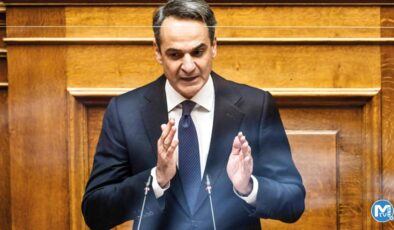 Miçotakis saldırgan üslubuna Japonya’da da devam etti