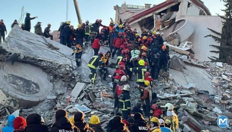 Milletvekilleri en az bir aylık maaşlarını bağışlayacak!