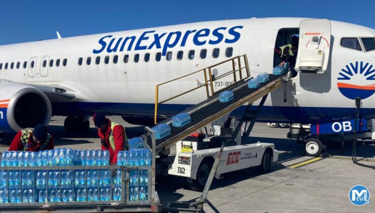 SunExpress, deprem bölgesi uçuşlarını ücretsiz yaptı