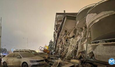 Türkiye depremi dünyada manşet… Mısır’dan Gürcistan’a kadar hissedildi! İtalya tsunami alarmı verdi