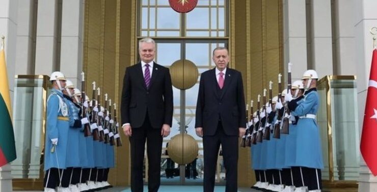 Başkan Erdoğan Litvanya Cumhurbaşkanı Nauseda ile görüştü