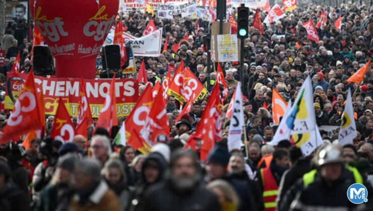 Fransa’da yeniden grev…