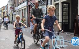 Hollanda’da çocuklar 2024’ten itibaren her iki ebeveynin soyadını taşıyabilecek