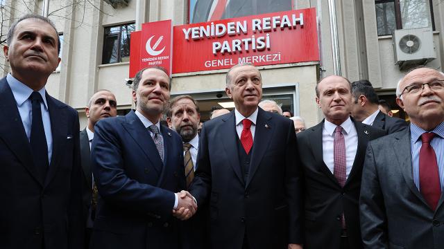 Cumhurbaşkanı Erdoğan’dan, Yeniden Refah Partisi’ne ziyaret