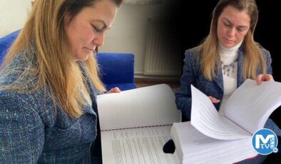 Sorusunu cevaplamayan öğretmene kızdı, sözlük yazdı