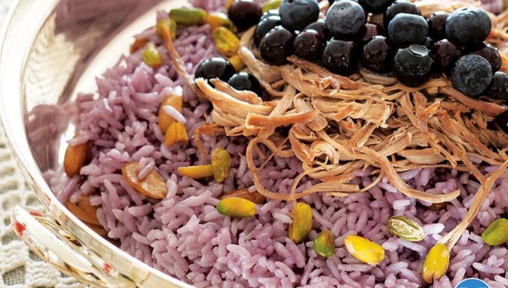 Yaban mersinli mor pilav