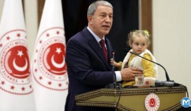 Bakan Akar: Mehmetçiğin emeğine herkes saygı göstersin