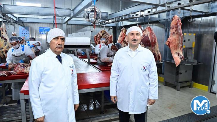 Bakanlar Karaismailoğlu ve Kirişci, Et ve Süt Kurumu Trabzon Et Kombinası’nın açılışını yaptı