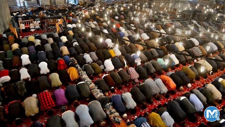 Bayram namazı nasıl kılınır? Bayram namazı kaç rekat, niyeti nasıl edilir? (2023 Diyanet bayram namazı kılınışı)