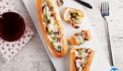 FIRINDA MANTARLI SANDVİÇ EKMEĞİ