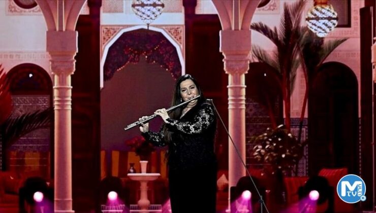 Flüt sanatçısı Şefika Kutluer Rusya’da “BraVo” müzik ödülünü aldı