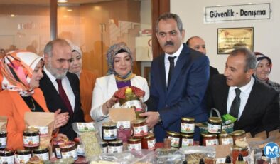 Her kadın kooperatifine en az bir usta öğretici