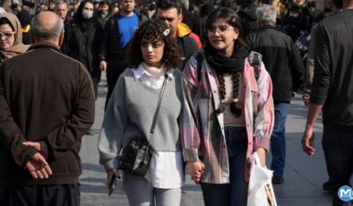 İran’da başörtüsü kuralına uymayan kadınlar yargılanacak