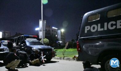 Pakistan’da karakolda patlama: 12 polis öldü