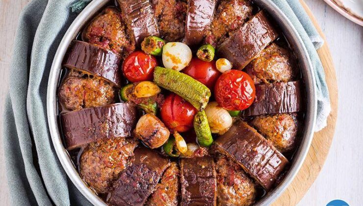 Pesto soslu fırında patlıcan kebap