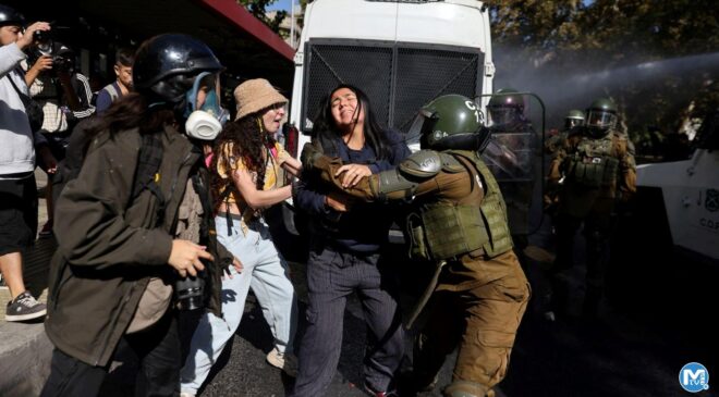 Şili’de şiddetli protestolar: Çok sayıda öğrenci gözaltına alındı