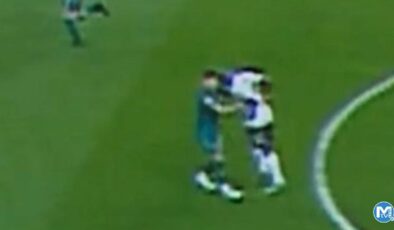 Sosyal medya bu pozisyonu konuşuyor: Adam nakavt oluyor nakavt