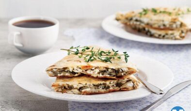 TAVADA LAVAŞ BÖREĞİ