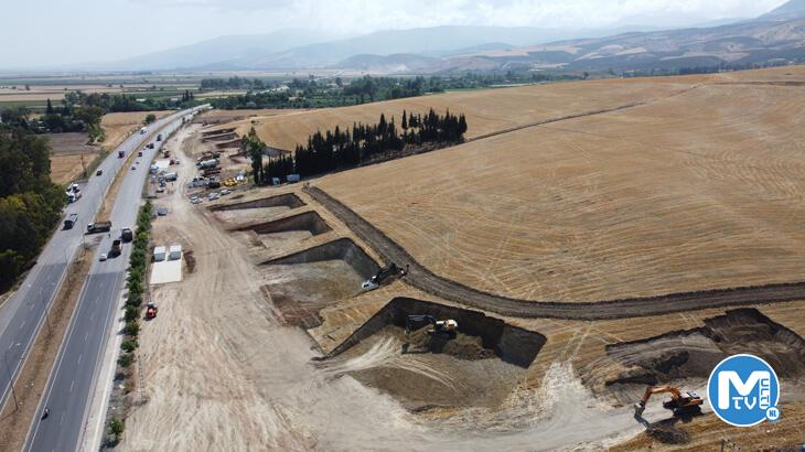 Hatay Kırıkhan’a kalıcı konutlar için ilk kazma vuruldu