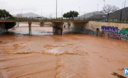 İspanya’da sel felaketi: Okullar tatil edildi