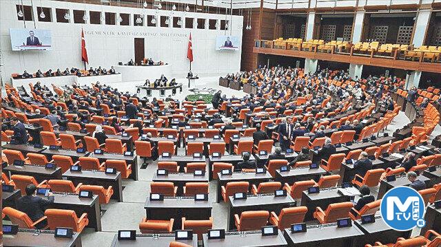 Meclis’te yeni dönem başlıyor: Çok partili az liderli olacak
