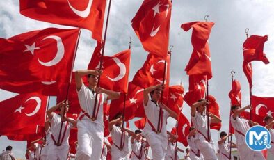 Siyasilerden 19 Mayıs mesajları