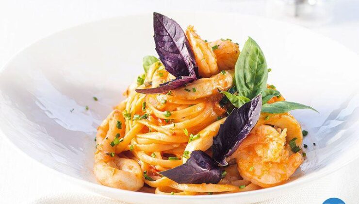 Linguni Calamari E Gamberi