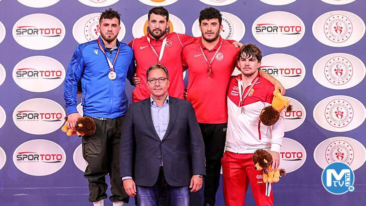 Uluslararası Yaşar Doğu, Vehbi Emre ve Hamit Kaplan Turnuvası’nda ilk gün tamamlandı