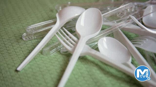 Hollanda’da tek kullanımlık plastiklere ek ücret dönemi başlıyor