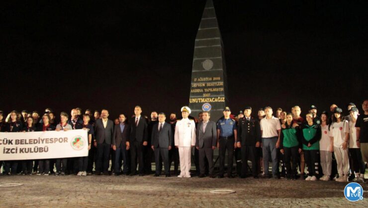 Sakarya ve Kocaeli’de depremde hayatını kaybedenler dualarla anıldı